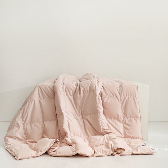 91家纺网 家纺一手货源 找家纺 禹祥家纺 2026新款可水洗羽绒夏被空调被羽绒春秋被可水洗羽绒被 奶油粉