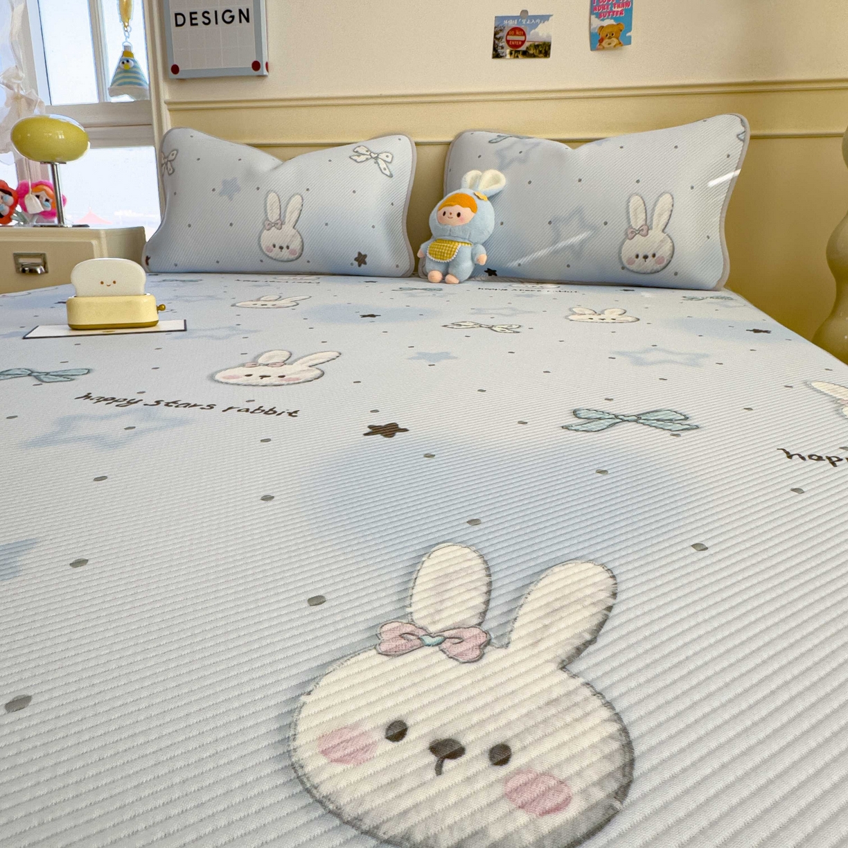 91家纺网 家纺一手货源 找家纺 孩子王家纺 2026春夏新款豆豆席卡通凉感值过0.21可机洗夏天学生宿舍单人空调软席凉席席子 波点星星兔 床单款