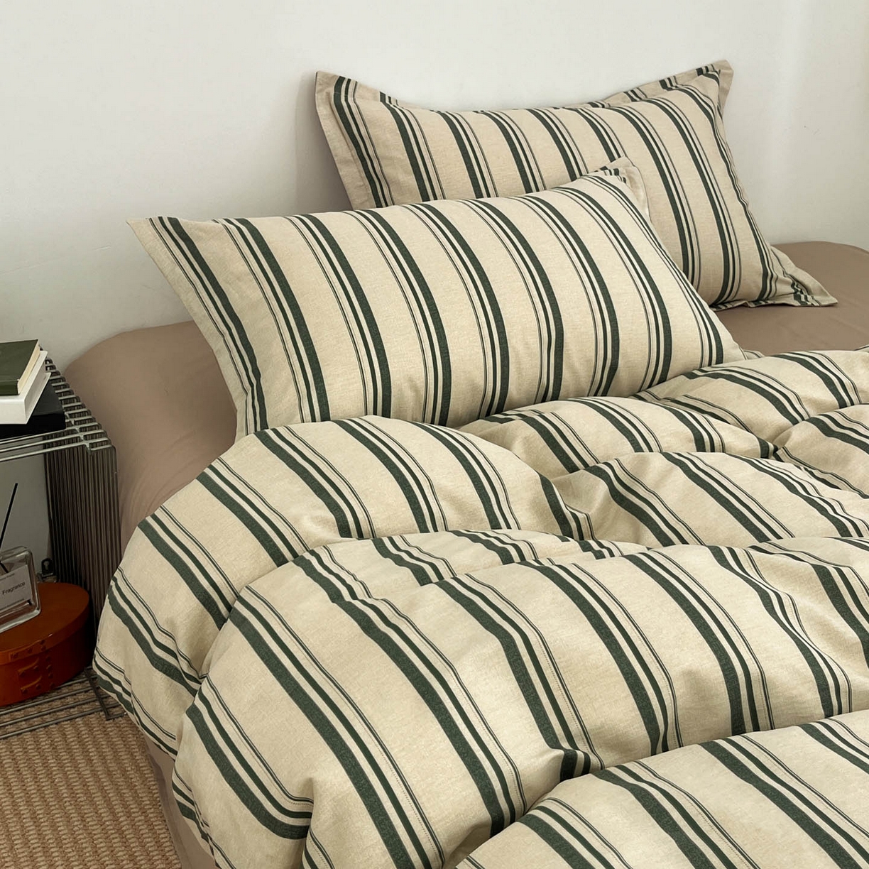 91家纺网 家纺一手货源 找家纺 涵宸家纺 2026新款全棉印花简约四件套 复古绿条