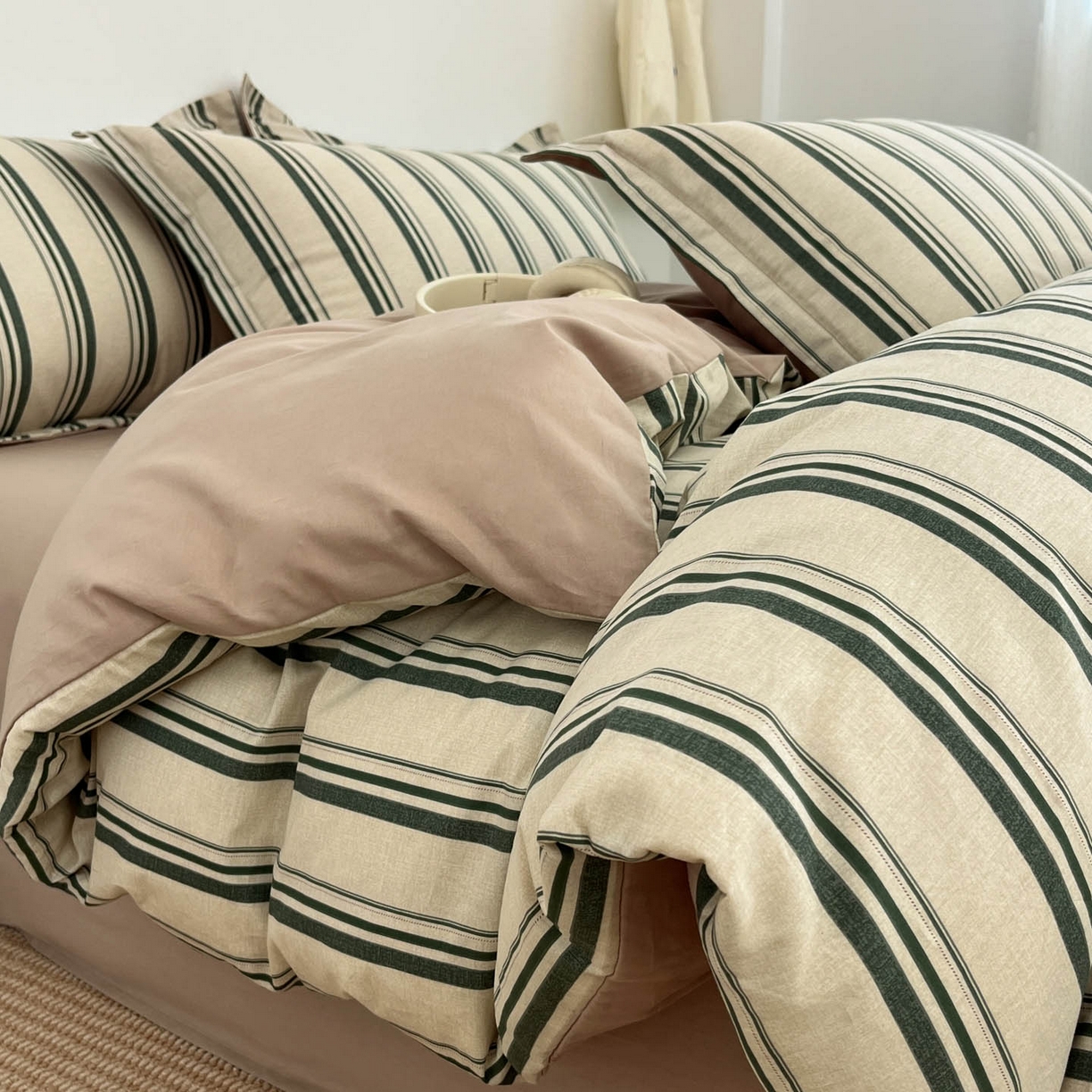 91家纺网 家纺一手货源 找家纺 涵宸家纺 2026新款全棉印花简约四件套 复古绿条