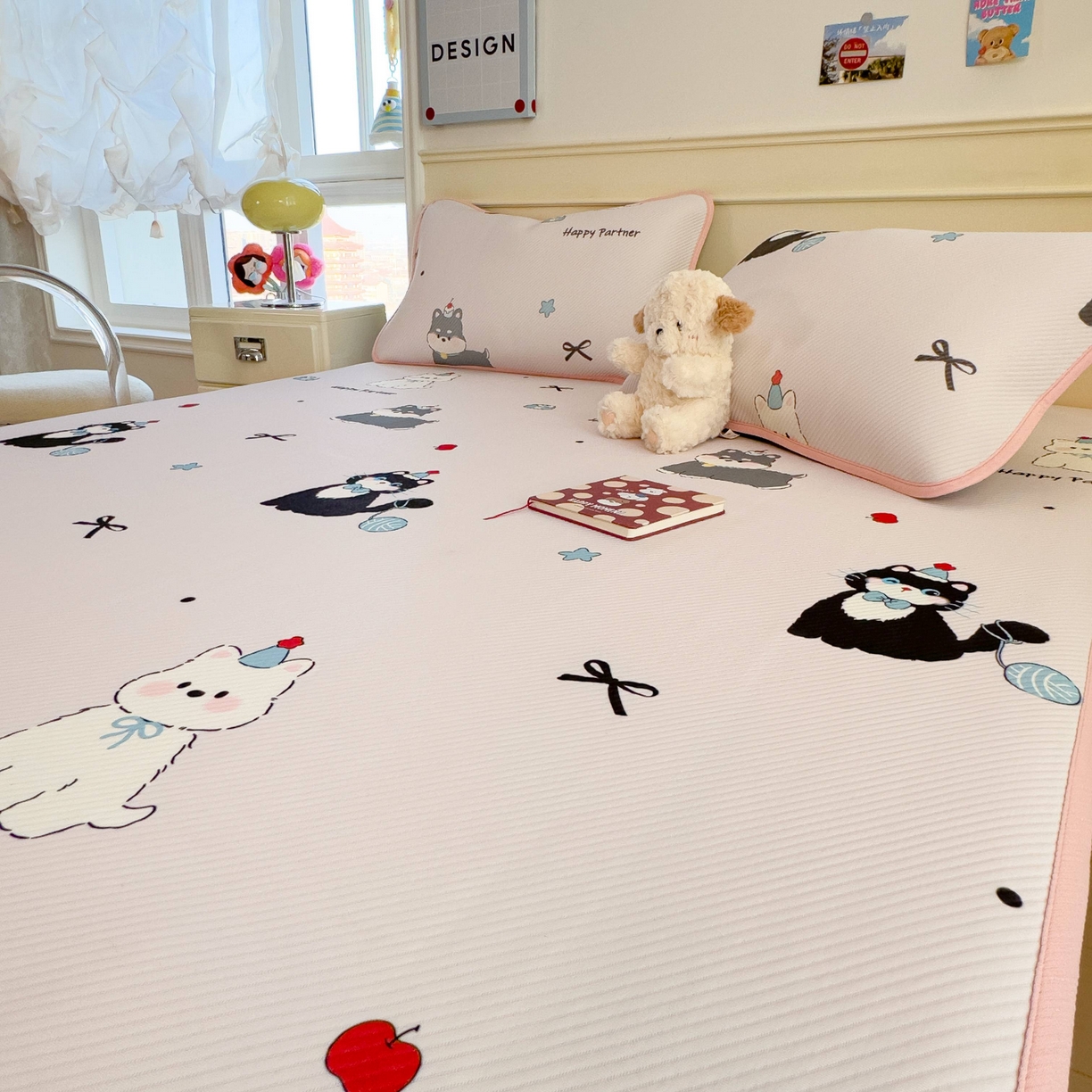 91家纺网 家纺一手货源 找家纺 孩子王家纺 2026春夏新款豆豆席卡通凉感值过0.21可机洗夏天学生宿舍单人空调软席凉席席子 快乐伙伴 床单款