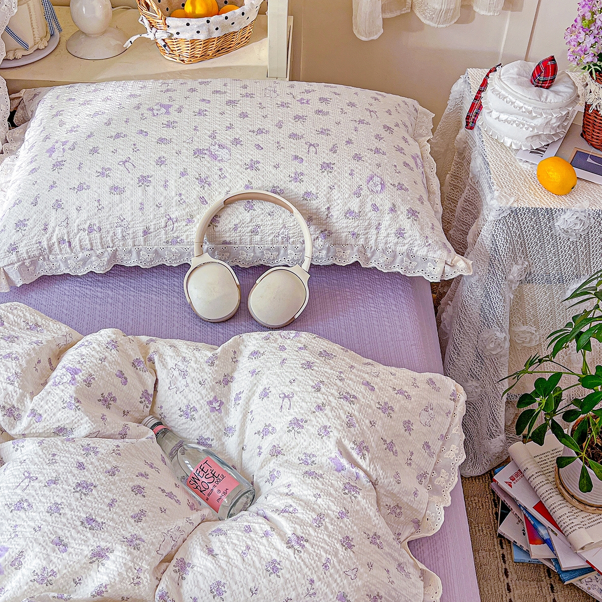 91家纺网 家纺一手货源 找家纺 一比一家纺 2026新款泡芙纱花边四件套 紫色花田