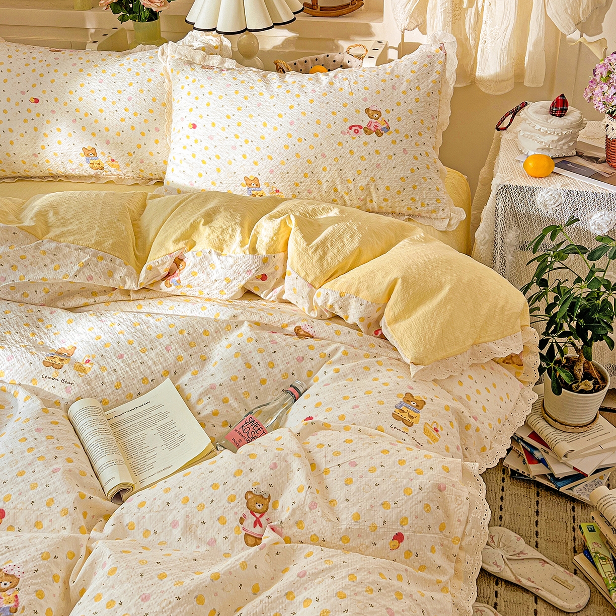 91家纺网 家纺一手货源 找家纺 一比一家纺 2026新款泡芙纱花边四件套 棕熊宝贝