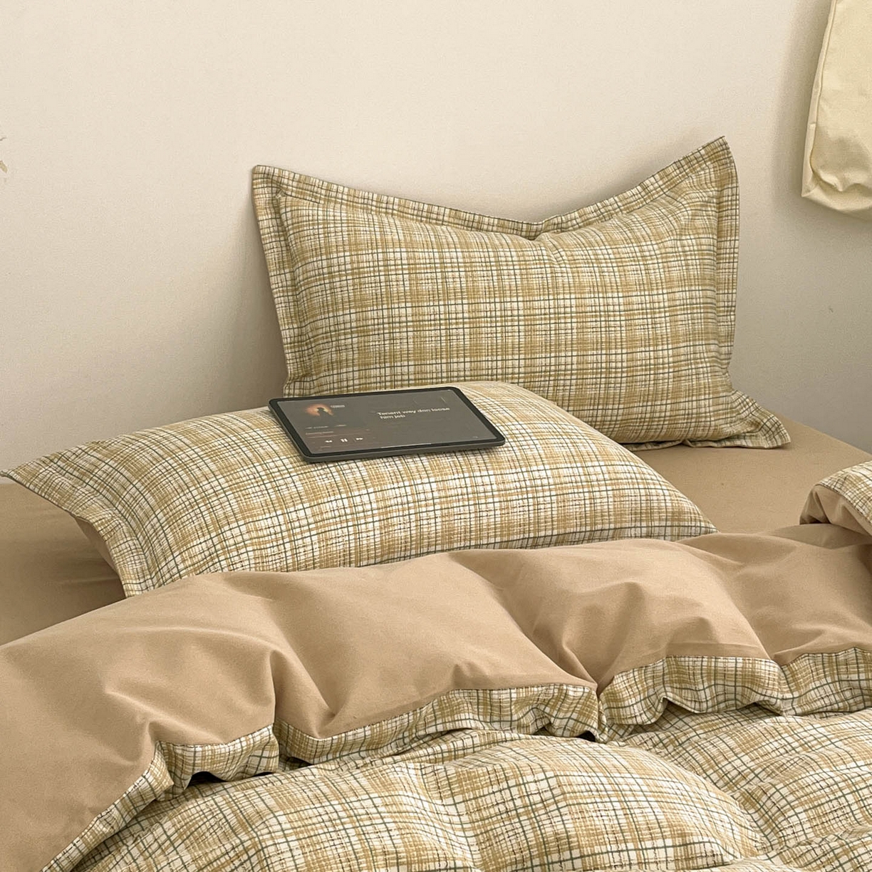 91家纺网 家纺一手货源 找家纺 涵宸家纺 2026新款全棉印花简约四件套 沐林光