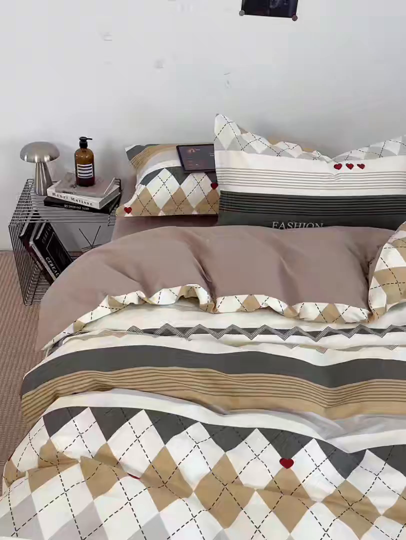 91家纺网 家纺一手货源 找家纺 涵宸家纺 2026新款全棉印花简约四件套 文景