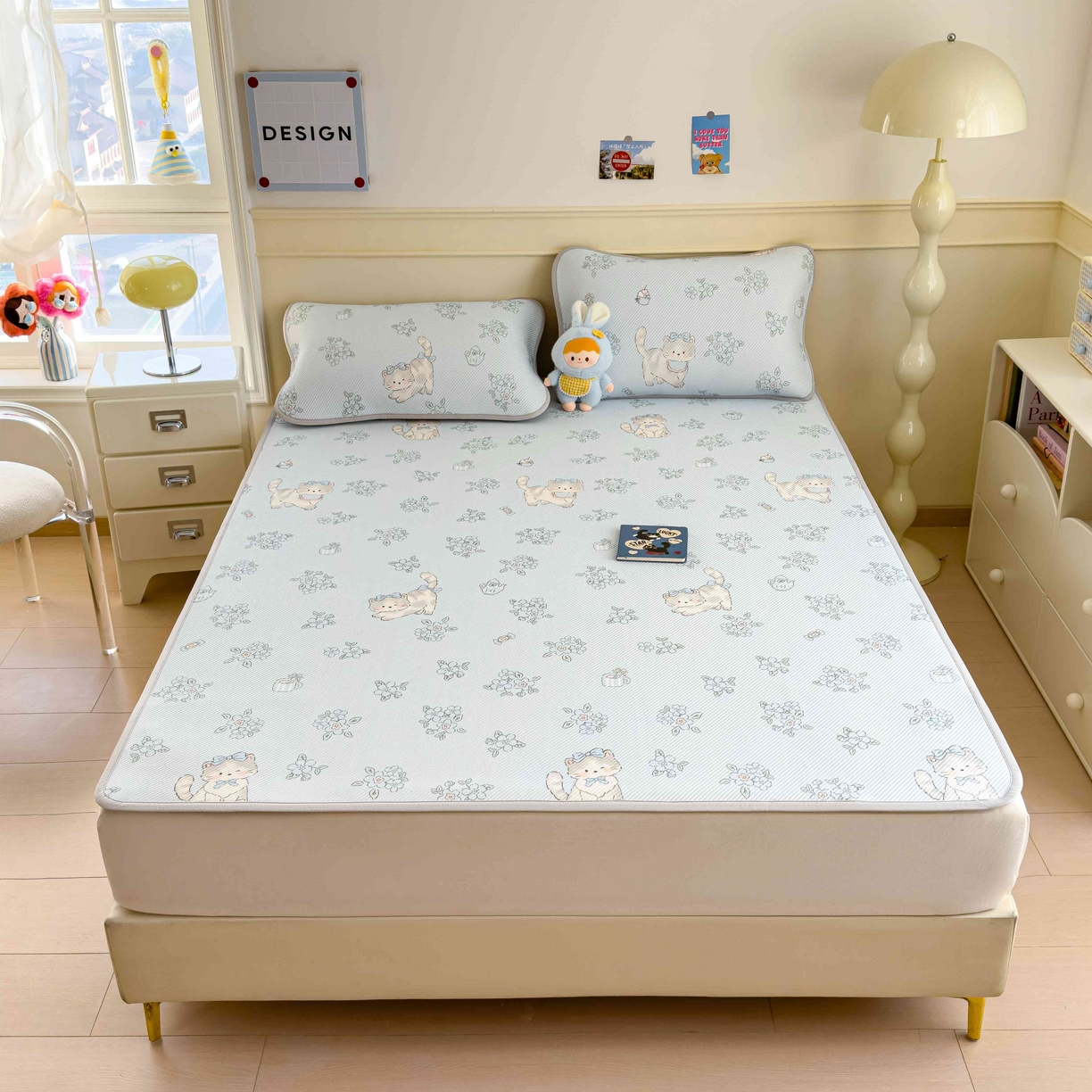 91家纺网 家纺一手货源 找家纺 孩子王家纺 2026春夏新款豆豆席卡通凉感值过0.21可机洗夏天学生宿舍单人空调软席凉席席子 小花猫 床单款