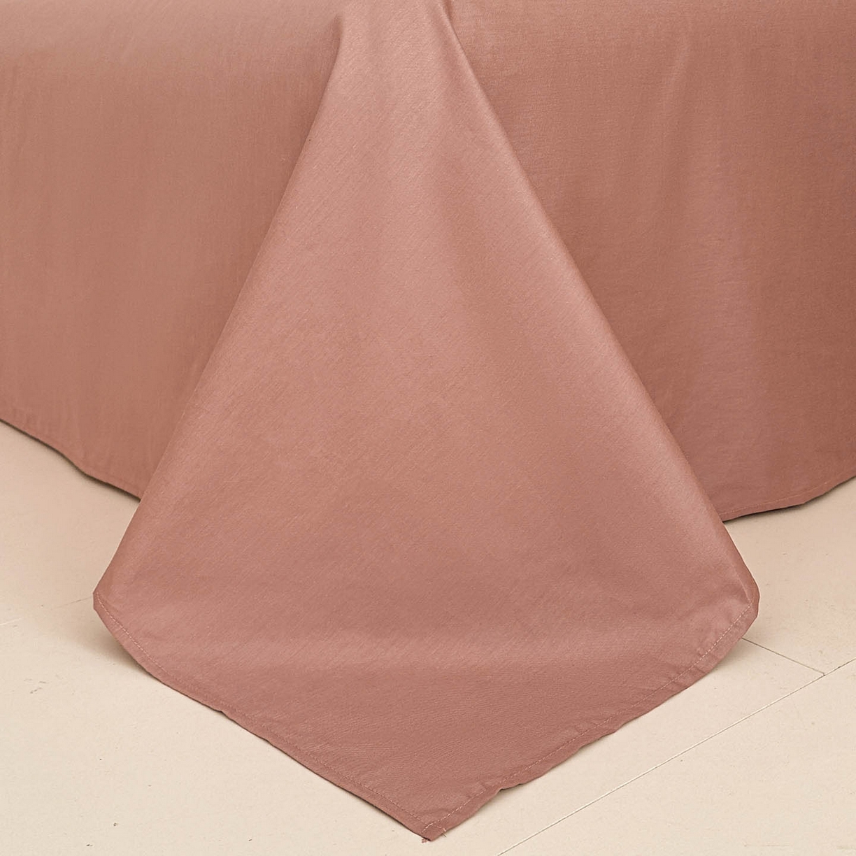 91家纺网 家纺一手货源 找家纺 涵宸家纺 2026新款全棉印花花卉四件套 常春花