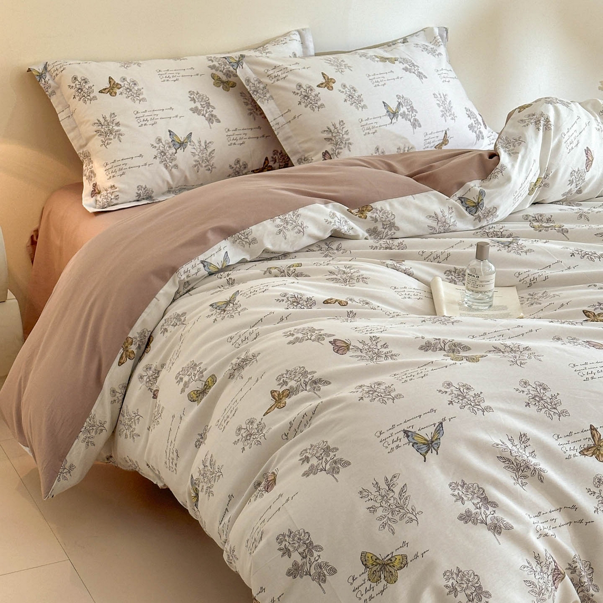 91家纺网 家纺一手货源 找家纺 涵宸家纺 2026新款全棉印花花卉四件套 蝶漫