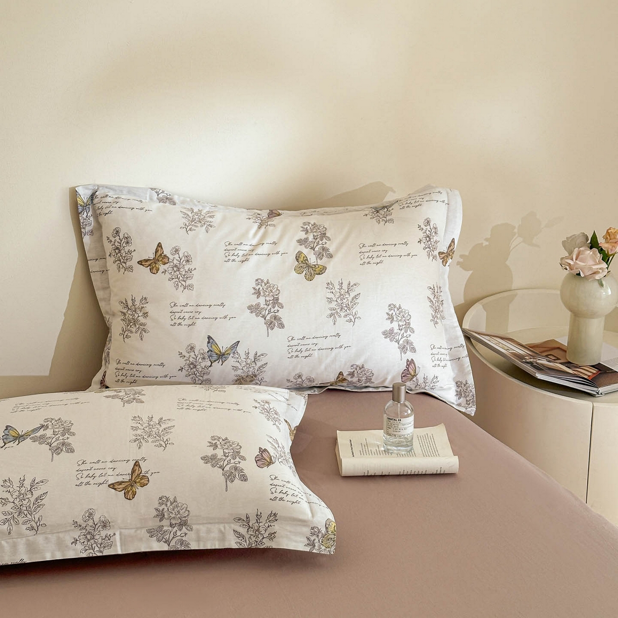 91家纺网 家纺一手货源 找家纺 涵宸家纺 2026新款全棉印花花卉四件套 蝶漫