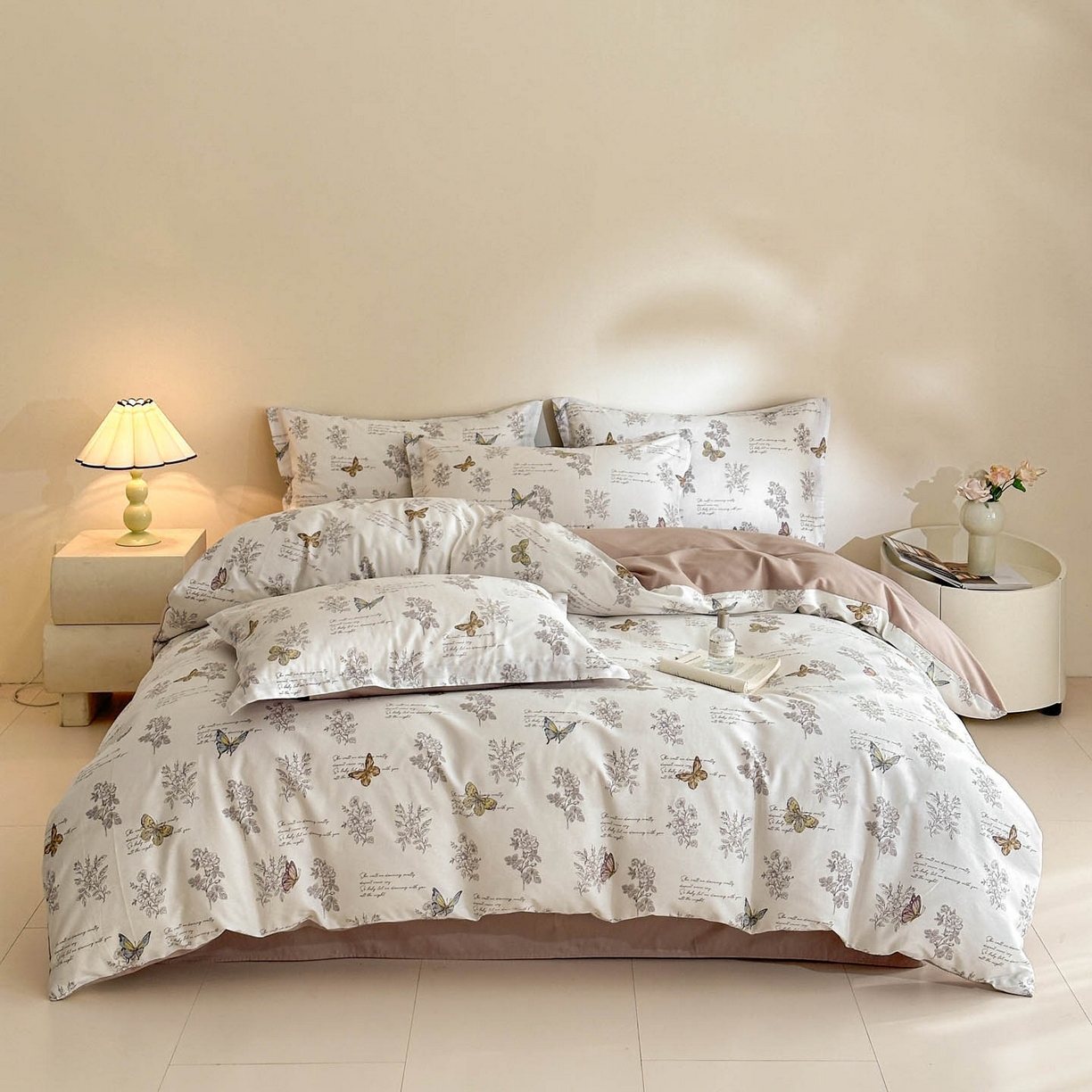 91家纺网 家纺一手货源 找家纺 涵宸家纺 2026新款全棉印花花卉四件套 蝶漫