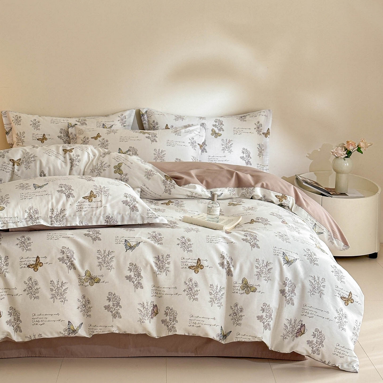 91家纺网 家纺一手货源 找家纺 涵宸家纺 2026新款全棉印花花卉四件套 蝶漫