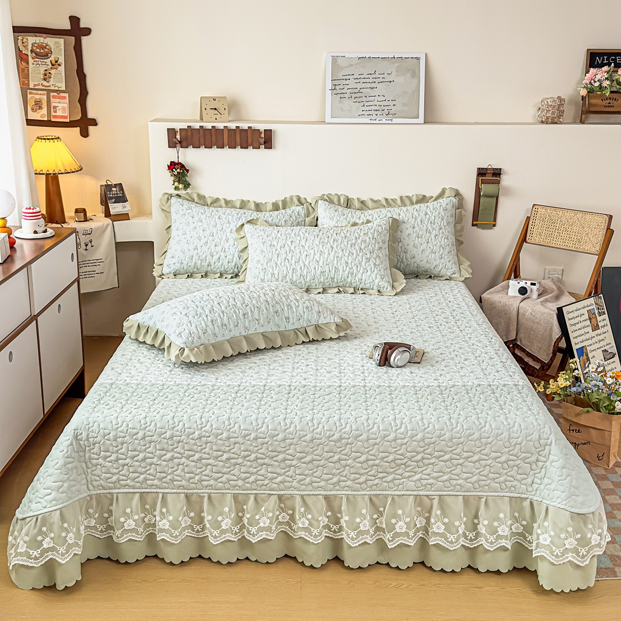 91家纺网 家纺一手货源 找家纺 雅眠居 2026新款直播爆款古法仿棉双层蕾丝花边床盖四件套 秘境-绿