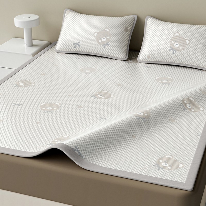 91家纺网 家纺一手货源 找家纺 步步高席业 2026新款熊猫小冰熊冰豆豆席凉席 小熊