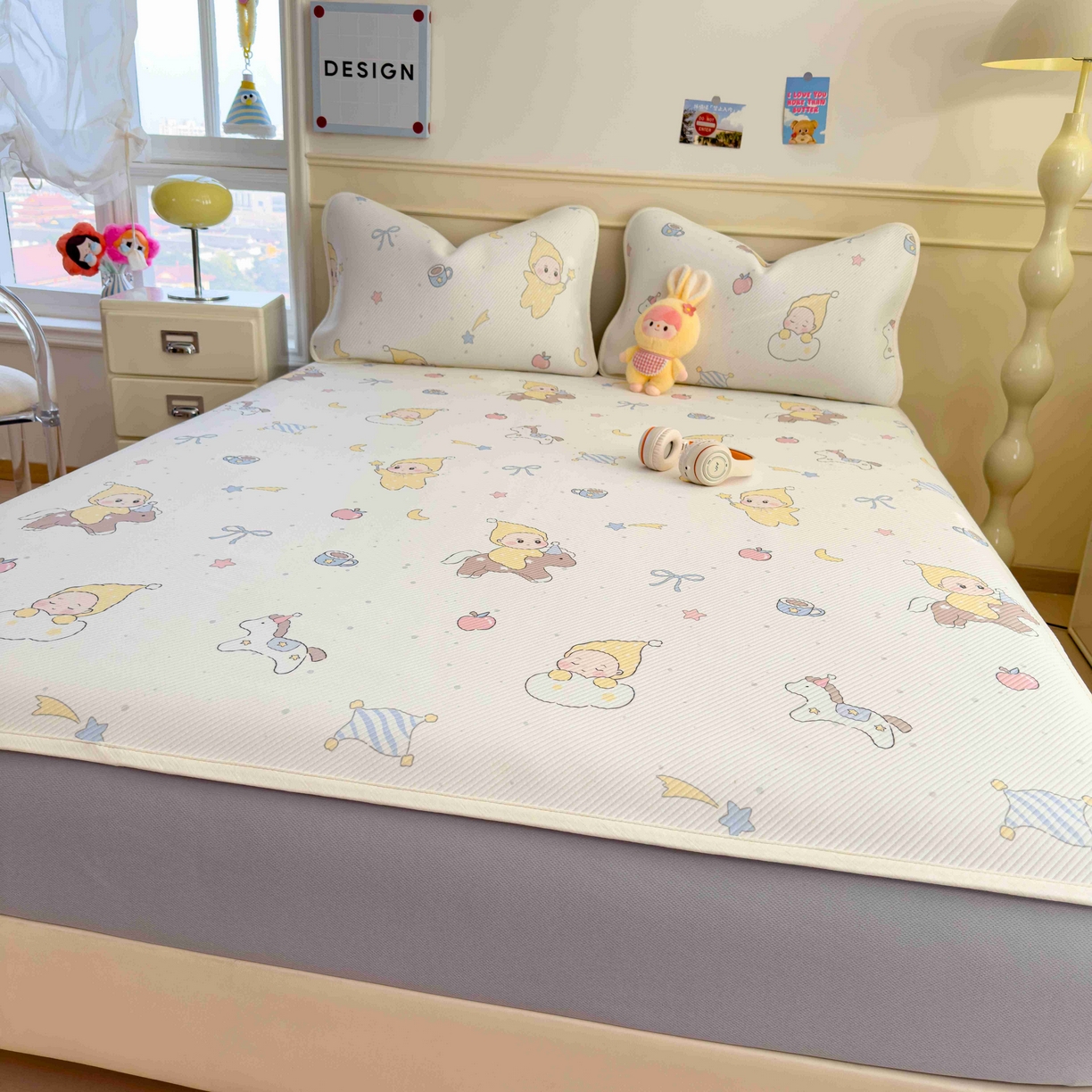 91家纺网 家纺一手货源 找家纺 孩子王家纺 2026春夏新款豆豆席卡通凉感值过0.21可机洗夏天学生宿舍单人空调软席凉席席子 魔力星 床笠款