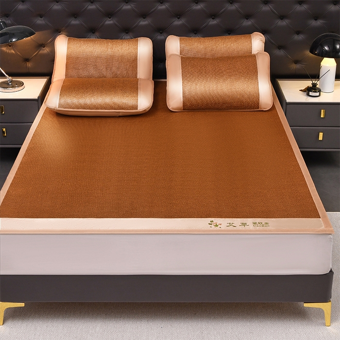 91家纺网 家纺一手货源 找家纺 （总）步步高席业 2026新款电商直播热款艾草刺绣宽边款凉席藤席透气凉席