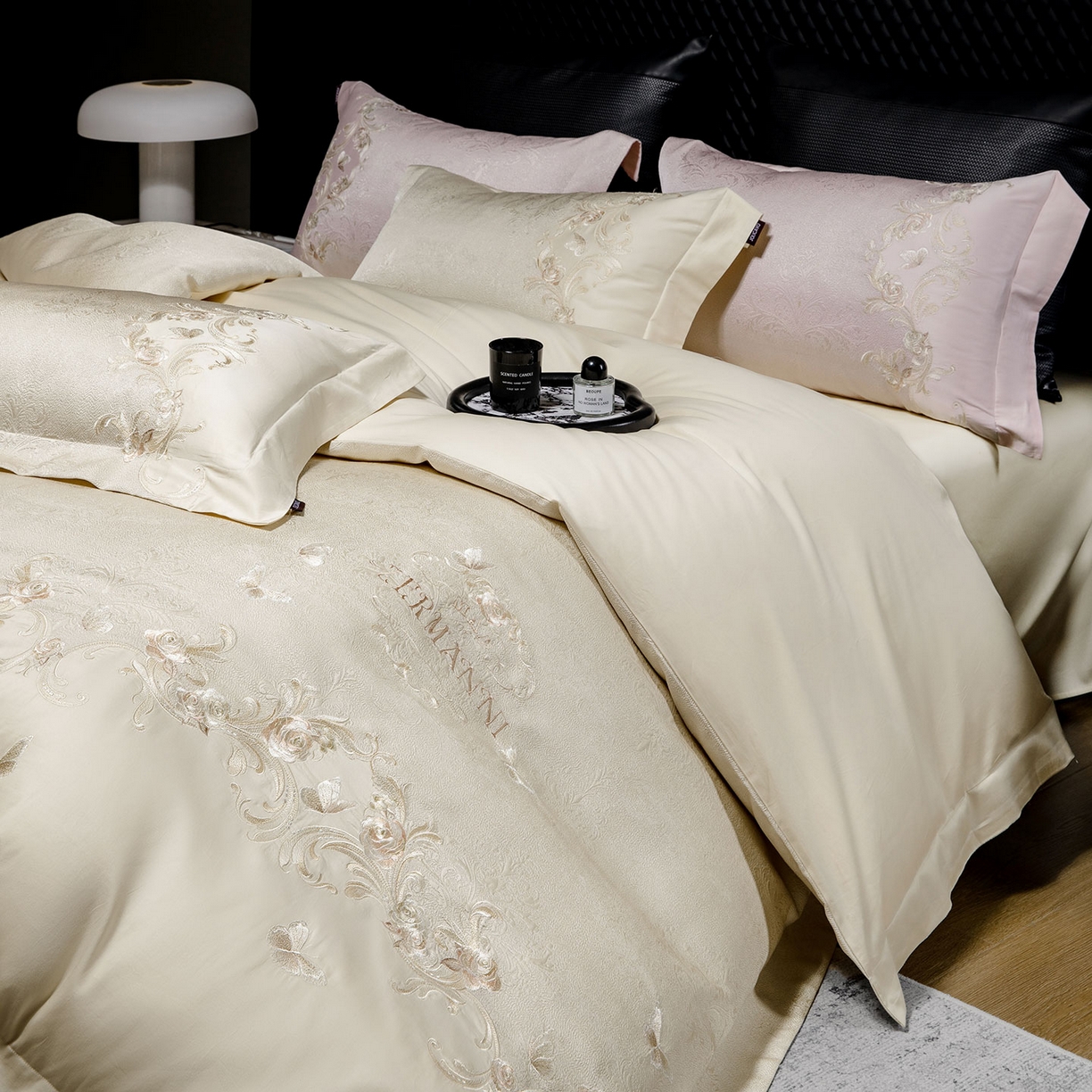 91家纺网 家纺一手货源 找家纺 乔利卡沃 2026高端新品A类100支长绒棉纯棉四件套100全棉厚织提花高档重工刺绣被套床单床笠床上用品-觅棠 觅棠-太妃金