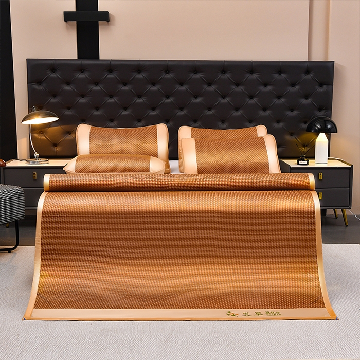 91家纺网 家纺一手货源 找家纺 步步高席业 2026新款电商直播热款艾草刺绣宽边款凉席藤席透气凉席 步步高