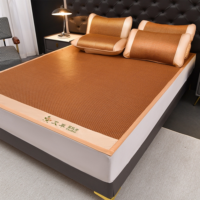 91家纺网 家纺一手货源 找家纺 步步高席业 2026新款电商直播热款艾草刺绣宽边款凉席藤席透气凉席 步步高