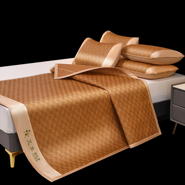 91家纺网 家纺一手货源 找家纺 步步高席业 2026新款电商直播热款艾草刺绣宽边款凉席藤席透气凉席 经典格