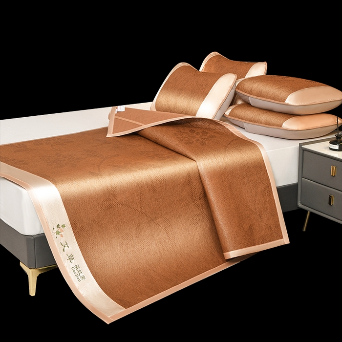 91家纺网 家纺一手货源 找家纺 步步高席业 2026新款电商直播热款艾草刺绣宽边款凉席藤席透气凉席 水中花