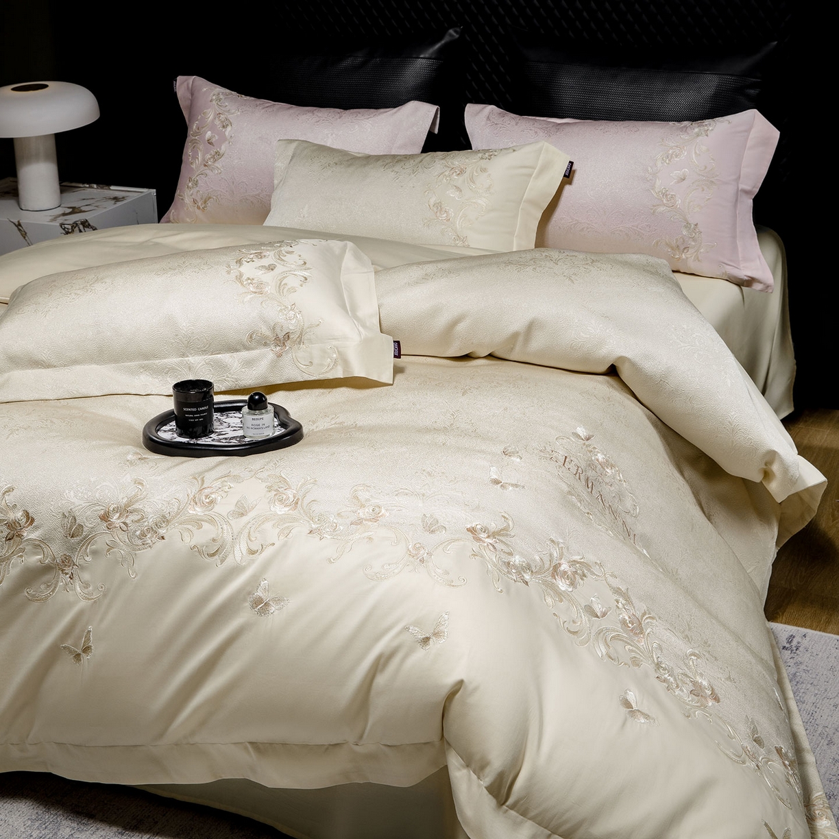 91家纺网 家纺一手货源 找家纺 乔利卡沃 2026高端新品A类100支长绒棉纯棉四件套100全棉厚织提花高档重工刺绣被套床单床笠床上用品-觅棠 觅棠-太妃金