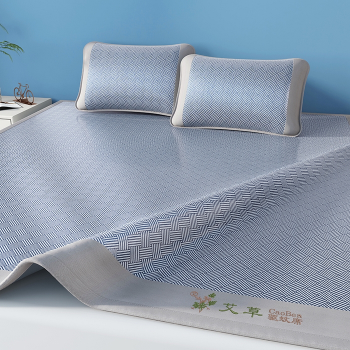 91家纺网 家纺一手货源 找家纺 步步高席业 2026新款艾草冰丝席饼干花凉席三件套 饼干花-蓝色