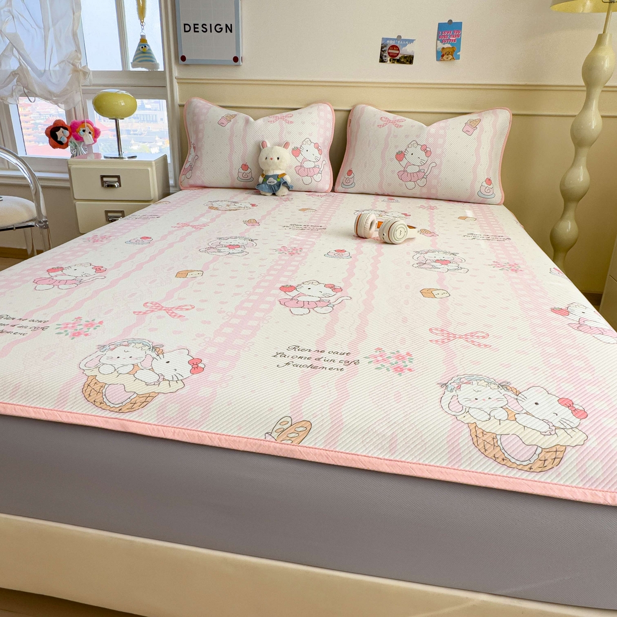 91家纺网 家纺一手货源 找家纺 孩子王家纺 2026春夏新款豆豆席卡通凉感值过0.21可机洗夏天学生宿舍单人空调软席凉席席子 摇篮梦 床笠款