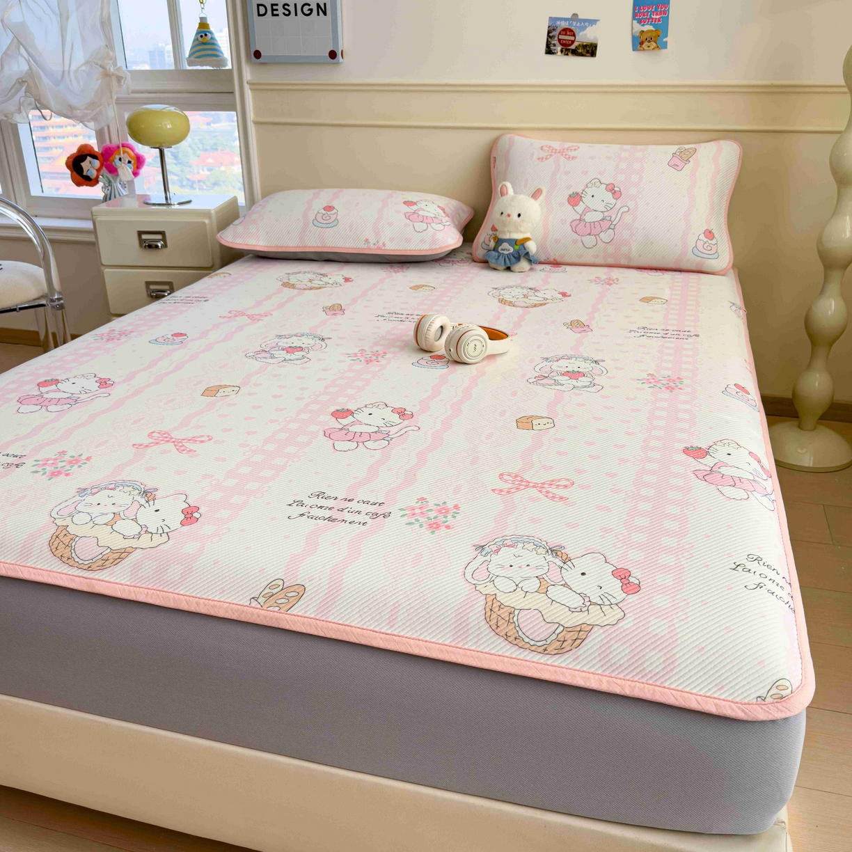 91家纺网 家纺一手货源 找家纺 孩子王家纺 2026春夏新款豆豆席卡通凉感值过0.21可机洗夏天学生宿舍单人空调软席凉席席子 摇篮梦 床笠款