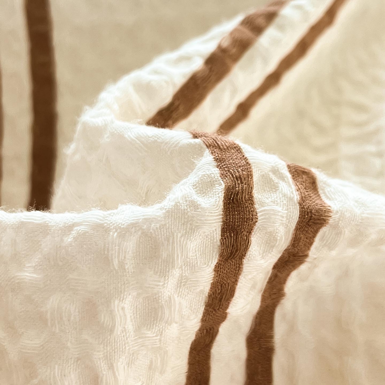 91家纺网 家纺一手货源 找家纺 涵宸家纺 2026新款全棉提花华夫格四件套 风月米