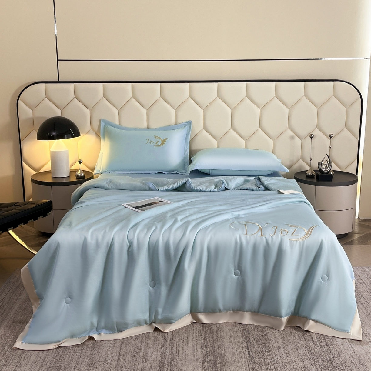 91家纺网 家纺一手货源 找家纺 （总）蕾诺家纺 2026新款水洗真丝夏被纯色宽边夏被