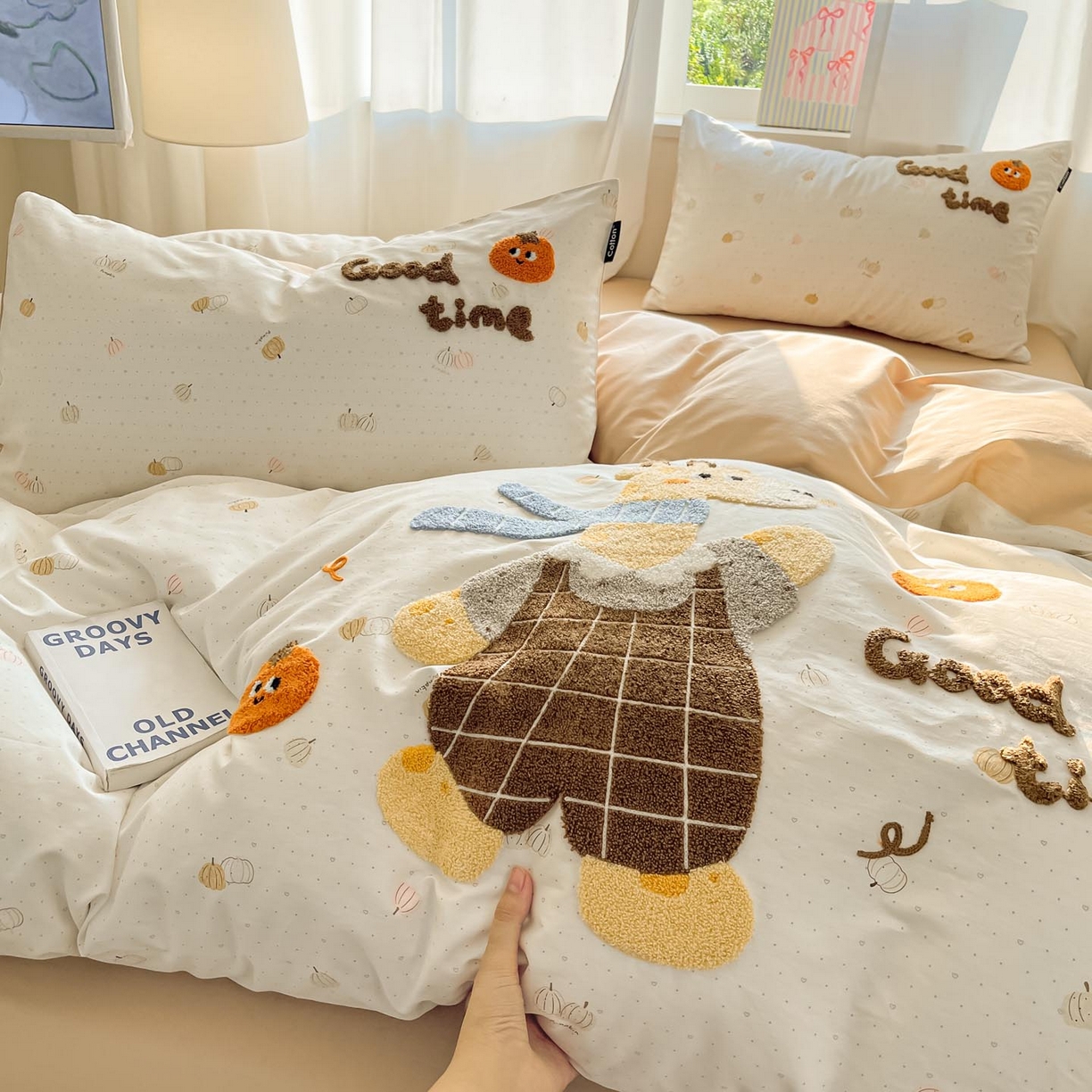 91家纺网 家纺一手货源 找家纺 涵宸家纺 2026新款全棉印花毛巾绣四件套 鹿遇时光