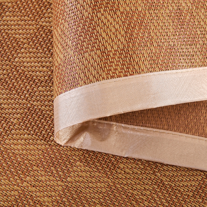 91家纺网 家纺一手货源 找家纺 步步高席业 2026新款艾草刺绣宽边凉席藤席 经典格