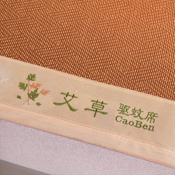 91家纺网 家纺一手货源 找家纺 步步高席业 2026新款艾草刺绣宽边凉席藤席 饼干花