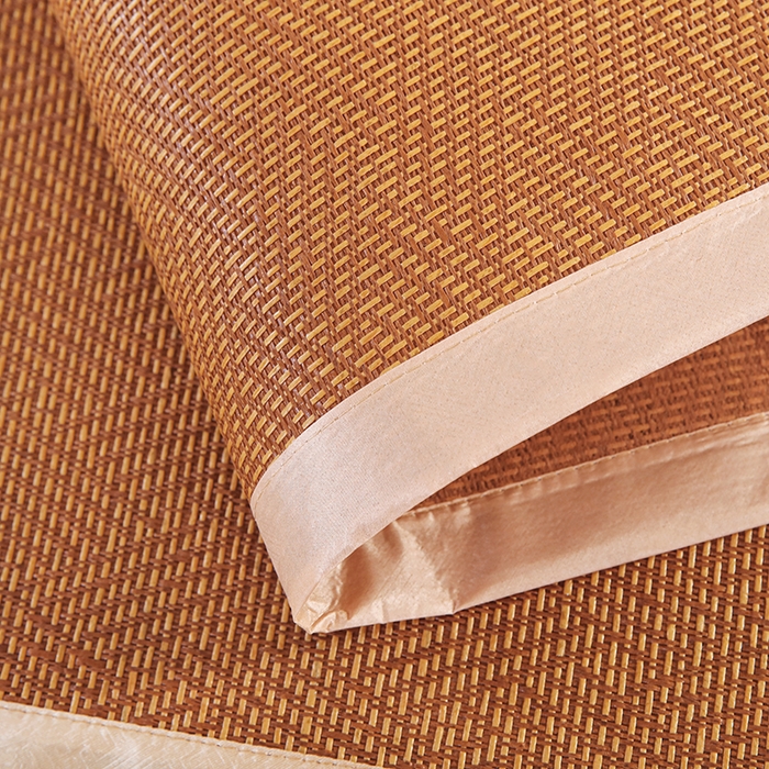 91家纺网 家纺一手货源 找家纺 步步高席业 2026新款艾草刺绣宽边凉席藤席 饼干花