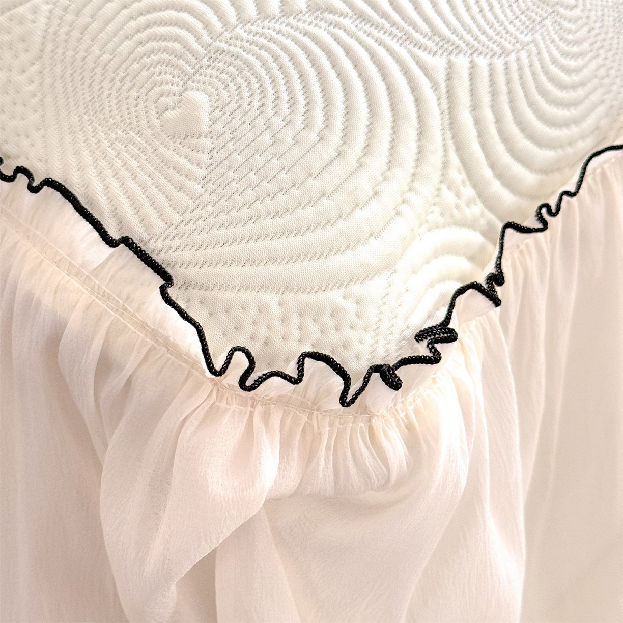 91家纺网 家纺一手货源 找家纺 （总）优贝家纺 2026新款-高克重PE聚乙中分子提花刺绣法式花边复合凉感软席