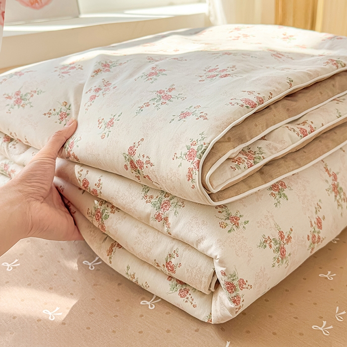 91家纺网 家纺一手货源 找家纺 （总）金喜 2026新款100%里外全棉夏被夏被四件套