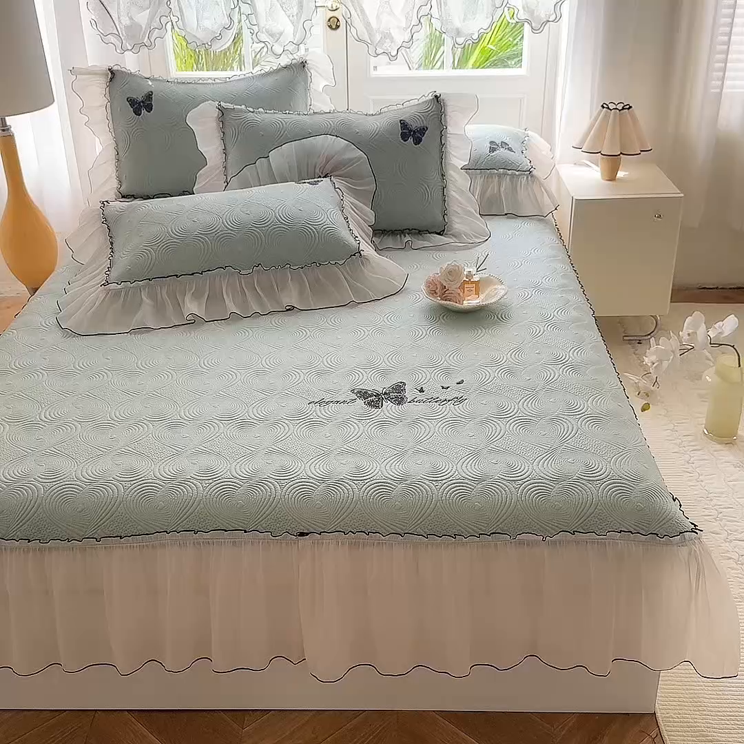 91家纺网 家纺一手货源 找家纺 绒棉世家 2026新款-高克重PE聚乙中分子提花刺绣法式花边复合凉感软席 蝶恋-湖水绿