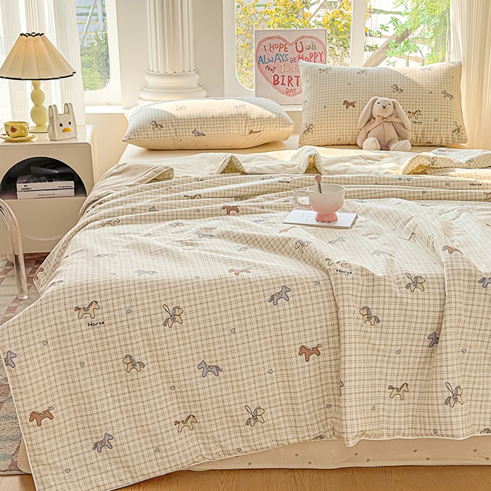 91家纺网 家纺一手货源 找家纺 金喜 2026新款100%里外全棉夏被夏被四件套 马到成功