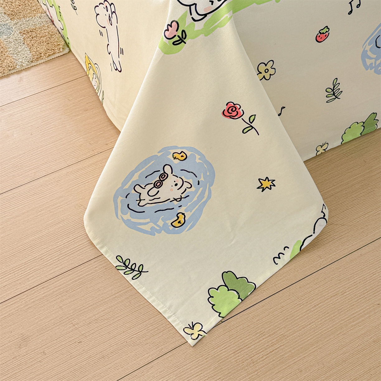 91家纺网 家纺一手货源 找家纺 名兮家居 2026新款全棉A类卡通简约时尚老粗布床单 休闲时光