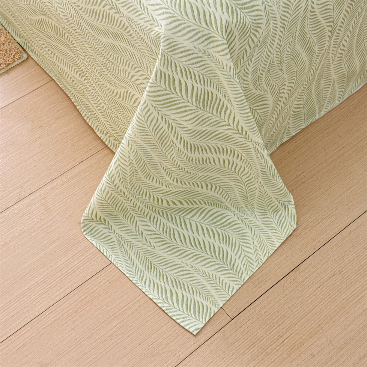 91家纺网 家纺一手货源 找家纺 名兮家居 2026新款全棉A类卡通简约时尚老粗布床单 海草