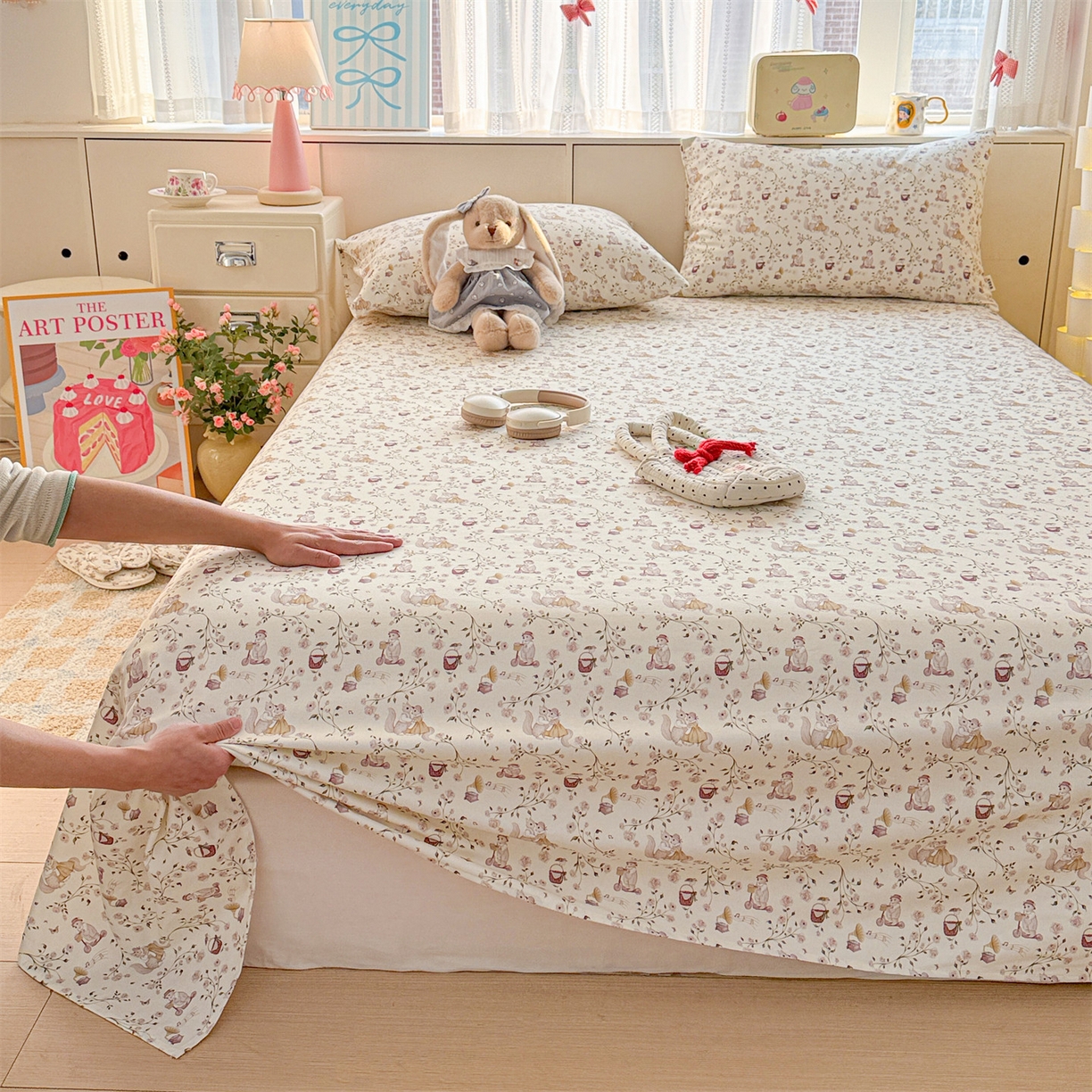 91家纺网 家纺一手货源 找家纺 名兮家居 2026新款全棉A类卡通简约时尚老粗布床单 森林舞会