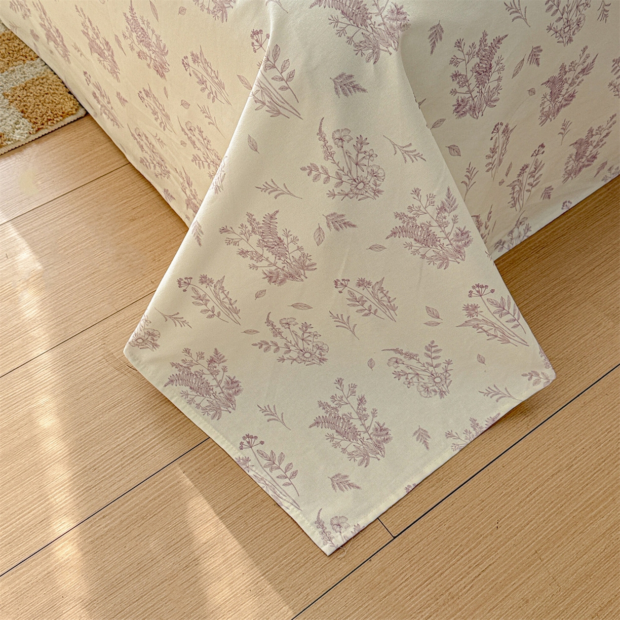 91家纺网 家纺一手货源 找家纺 名兮家居 2026新款全棉A类卡通简约时尚老粗布床单 紫雾