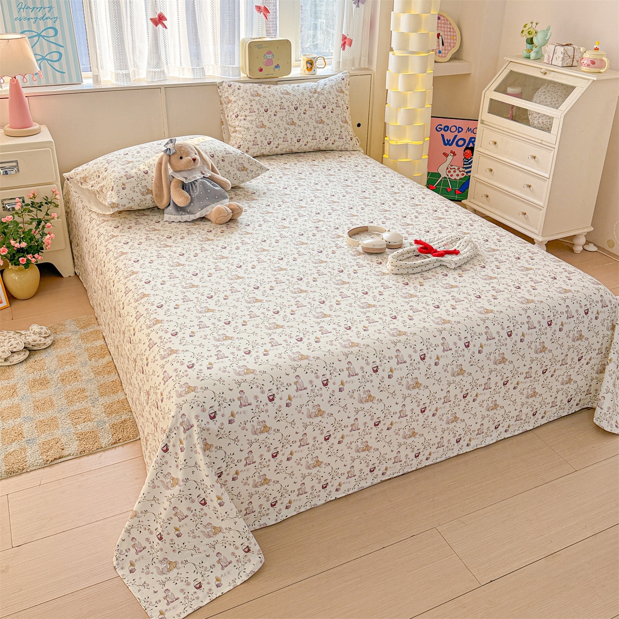 91家纺网 家纺一手货源 找家纺 名兮家居 2026新款全棉A类卡通简约时尚老粗布床单 森林舞会