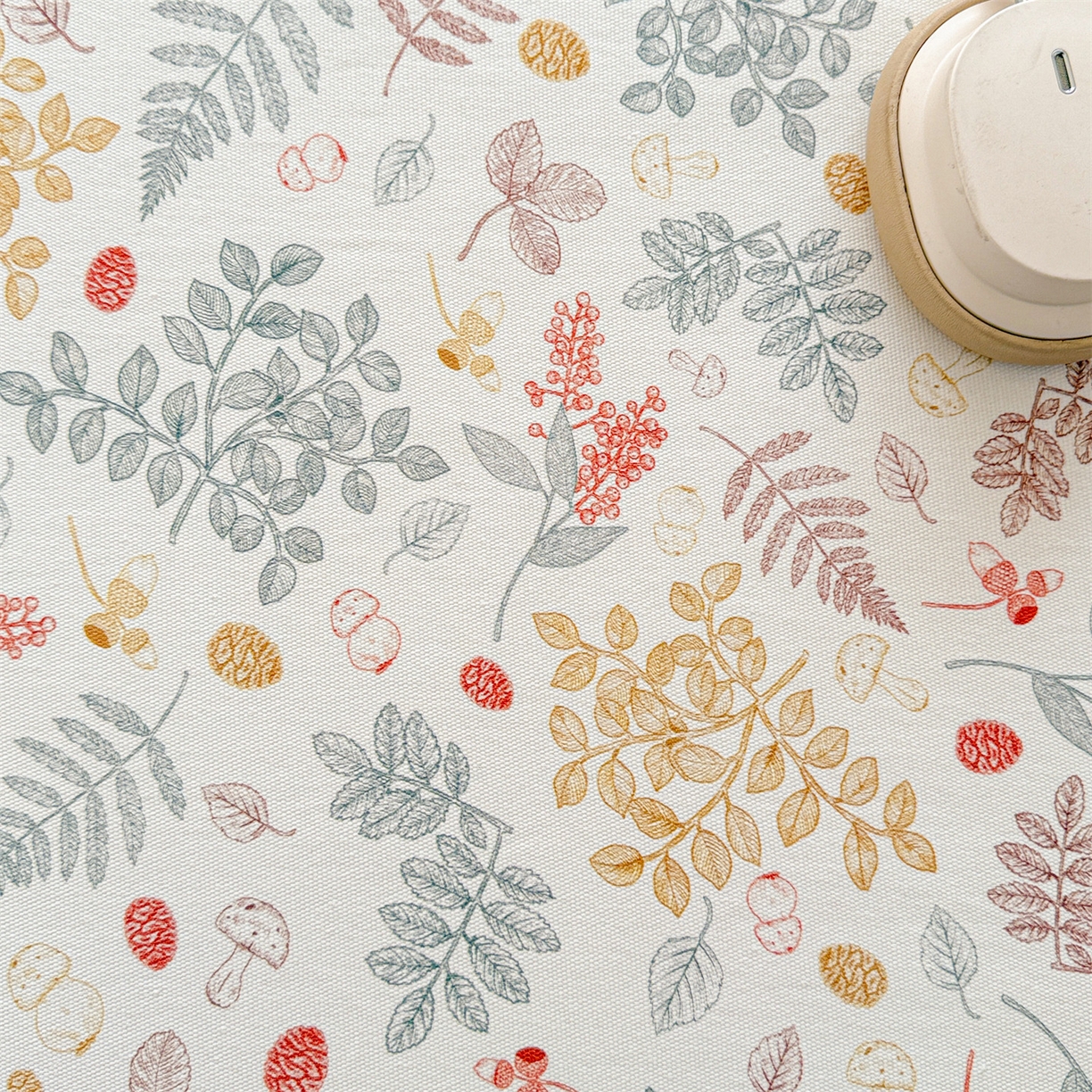 91家纺网 家纺一手货源 找家纺 名兮家居 2026新款全棉A类卡通简约时尚老粗布床单 叶语红果