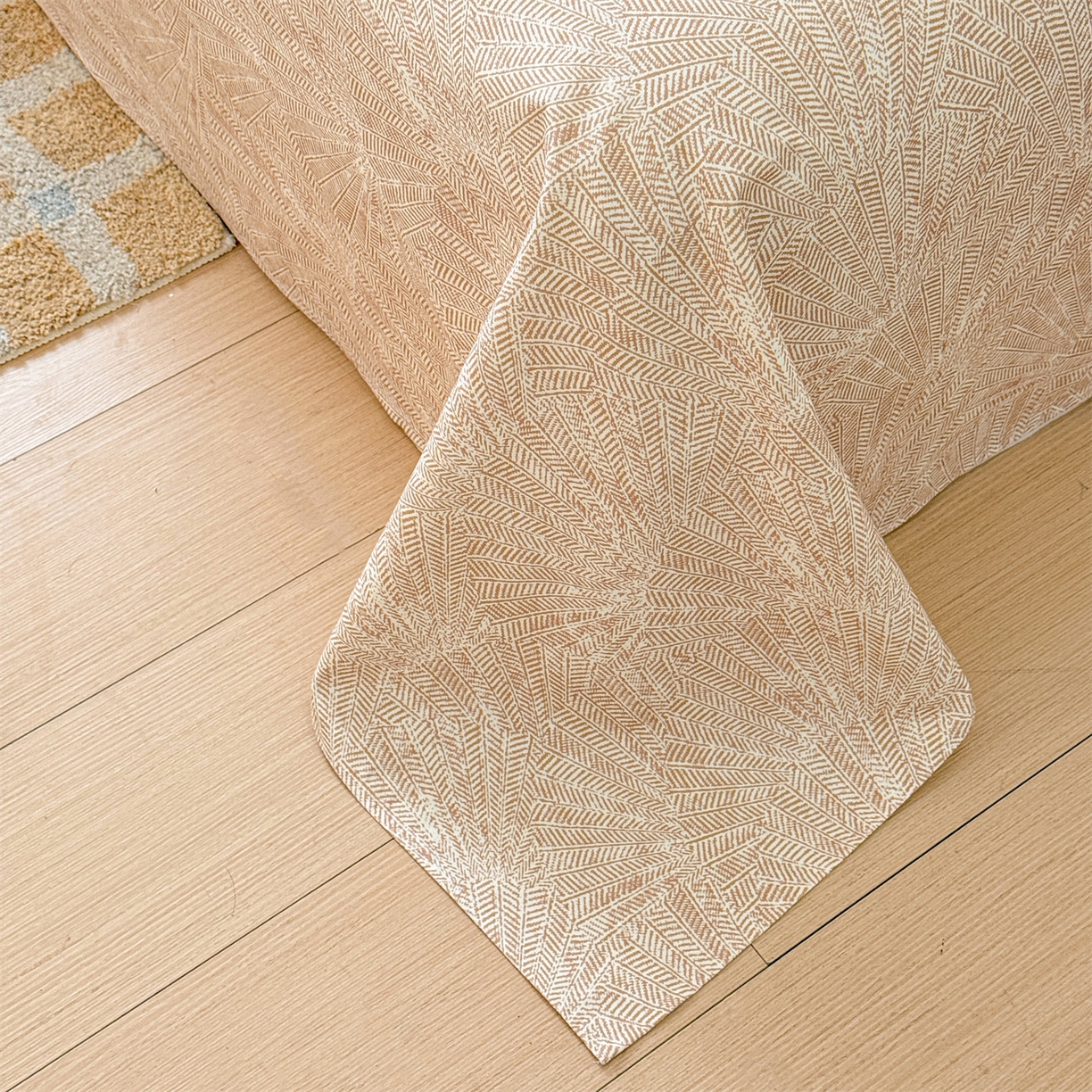 91家纺网 家纺一手货源 找家纺 名兮家居 2026新款全棉A类卡通简约时尚老粗布床单 麦浪织纹