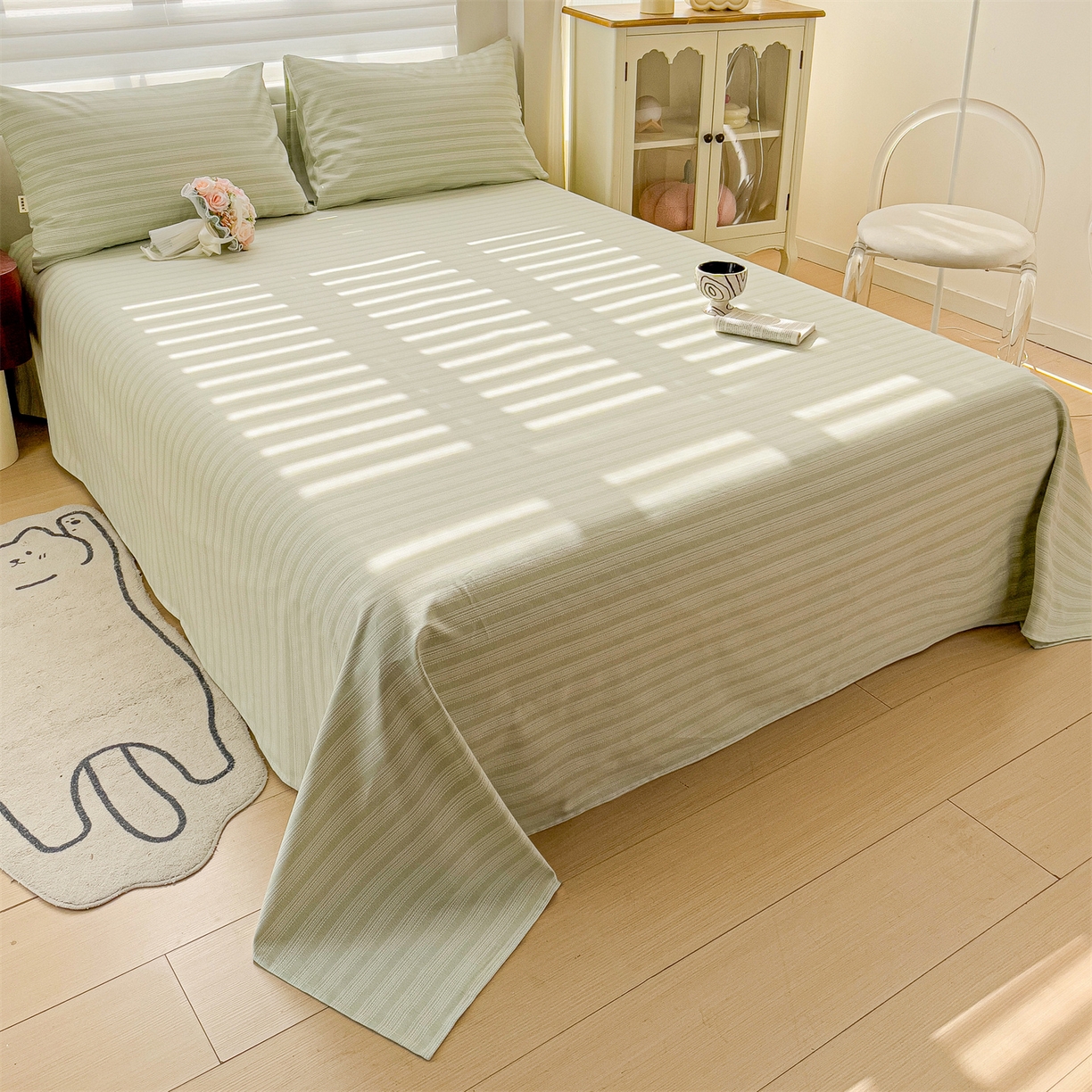 91家纺网 家纺一手货源 找家纺 名兮家居 2026新款全棉A类卡通简约时尚老粗布床单 条纹绿