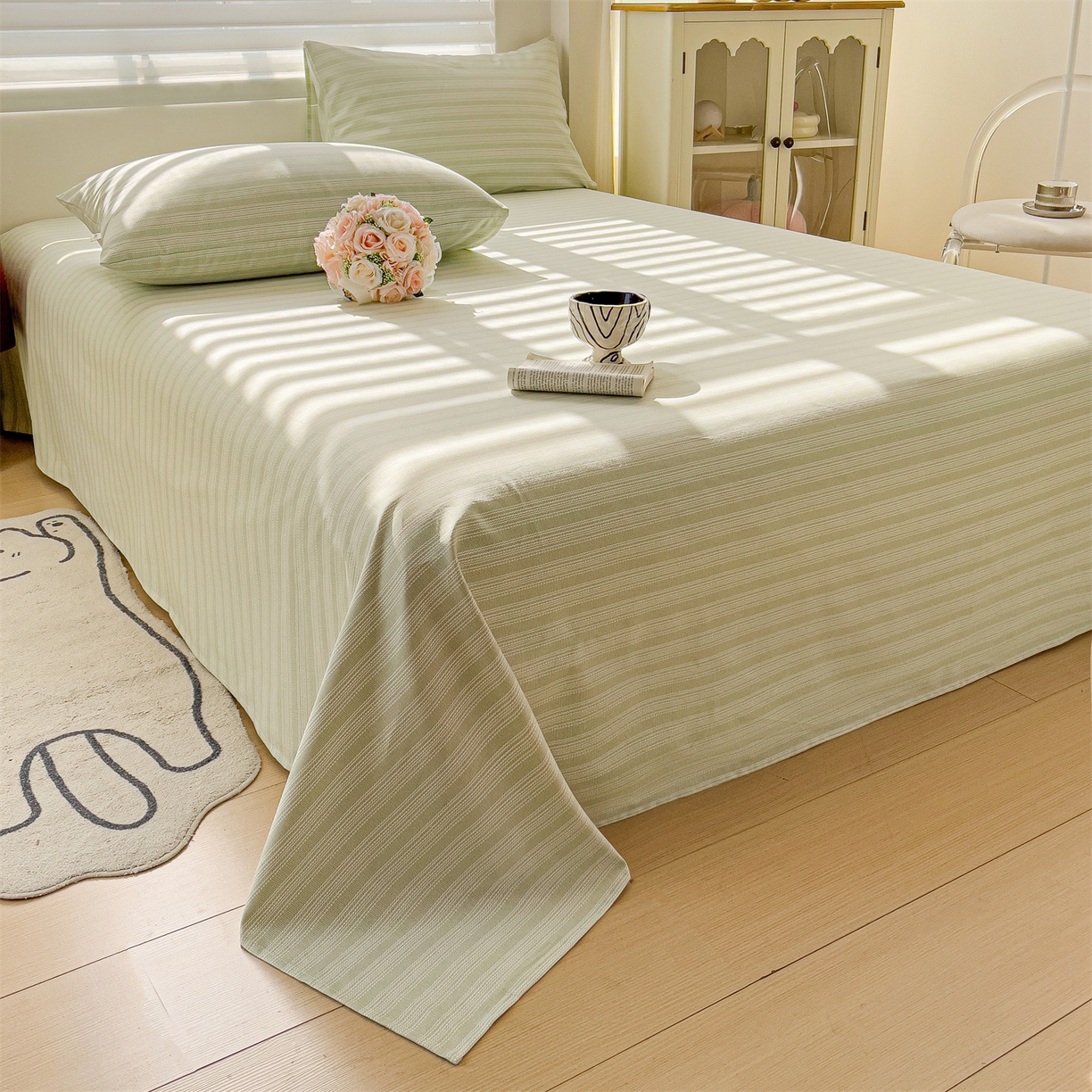 91家纺网 家纺一手货源 找家纺 名兮家居 2026新款全棉A类卡通简约时尚老粗布床单 条纹绿