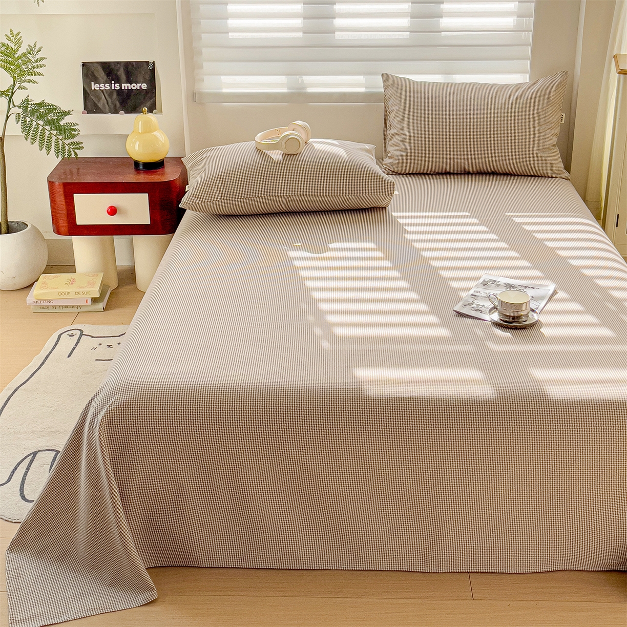 91家纺网 家纺一手货源 找家纺 名兮家居 2026新款全棉A类卡通简约时尚老粗布床单 千鸟格