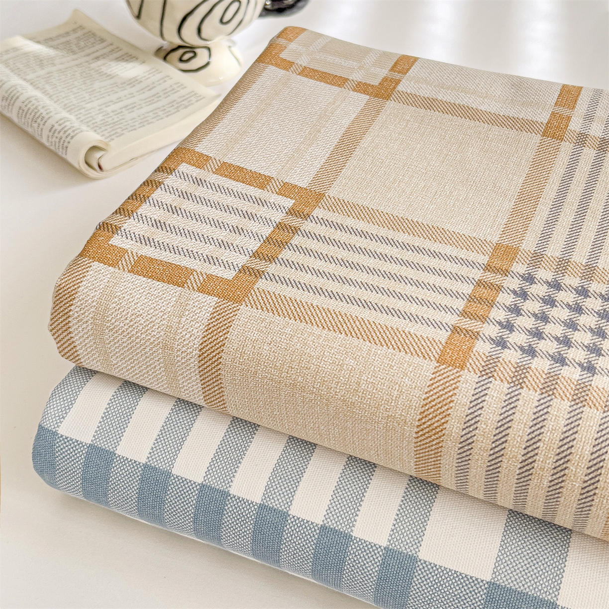 91家纺网 家纺一手货源 找家纺 名兮家居 2026新款全棉A类卡通简约时尚老粗布床单 简约格