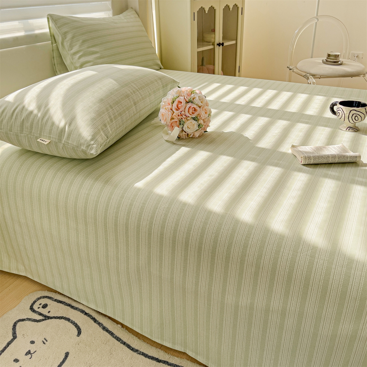 91家纺网 家纺一手货源 找家纺 名兮家居 2026新款全棉A类卡通简约时尚老粗布床单 条纹绿